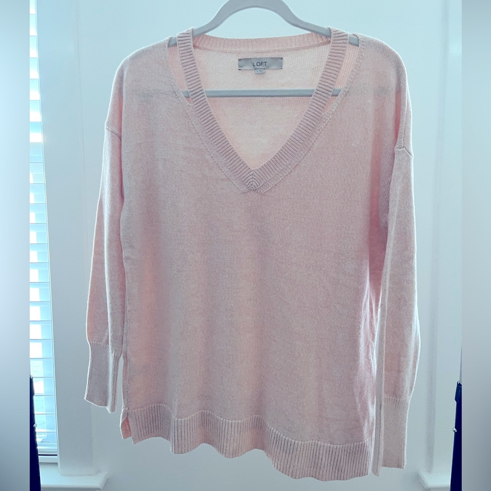 Light pink LOFT v neck sweater. Size small